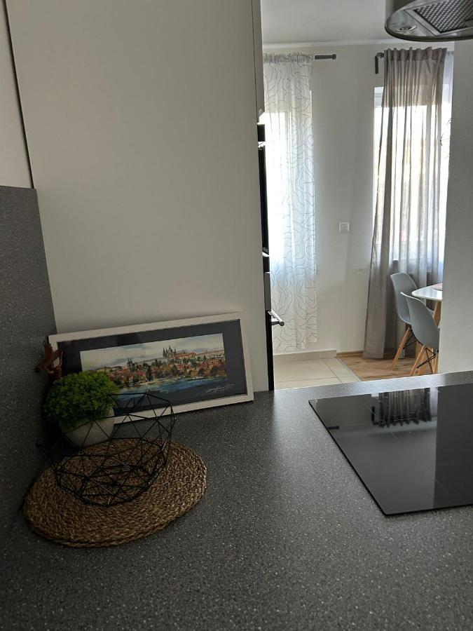 Apartman "Dunaj" Private Parking - Klimatizacia Šamorín Exterior foto